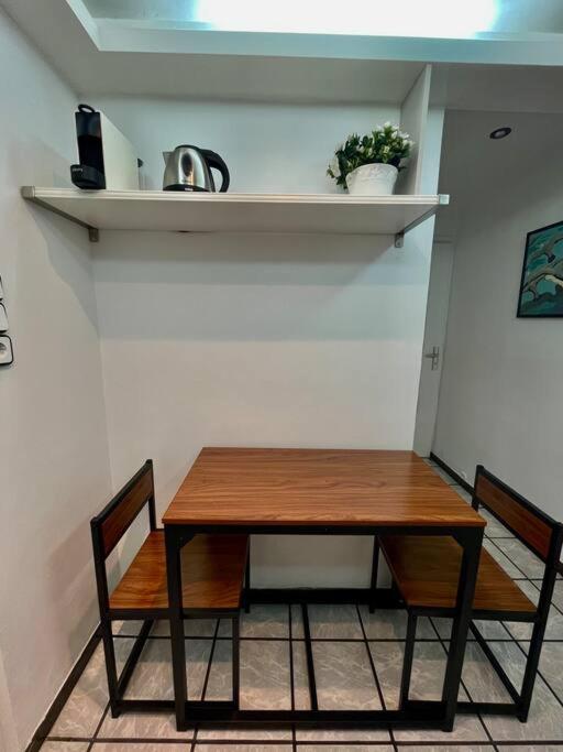Urban Flat Next To Kalimarmaro Apartment Атина Екстериор снимка